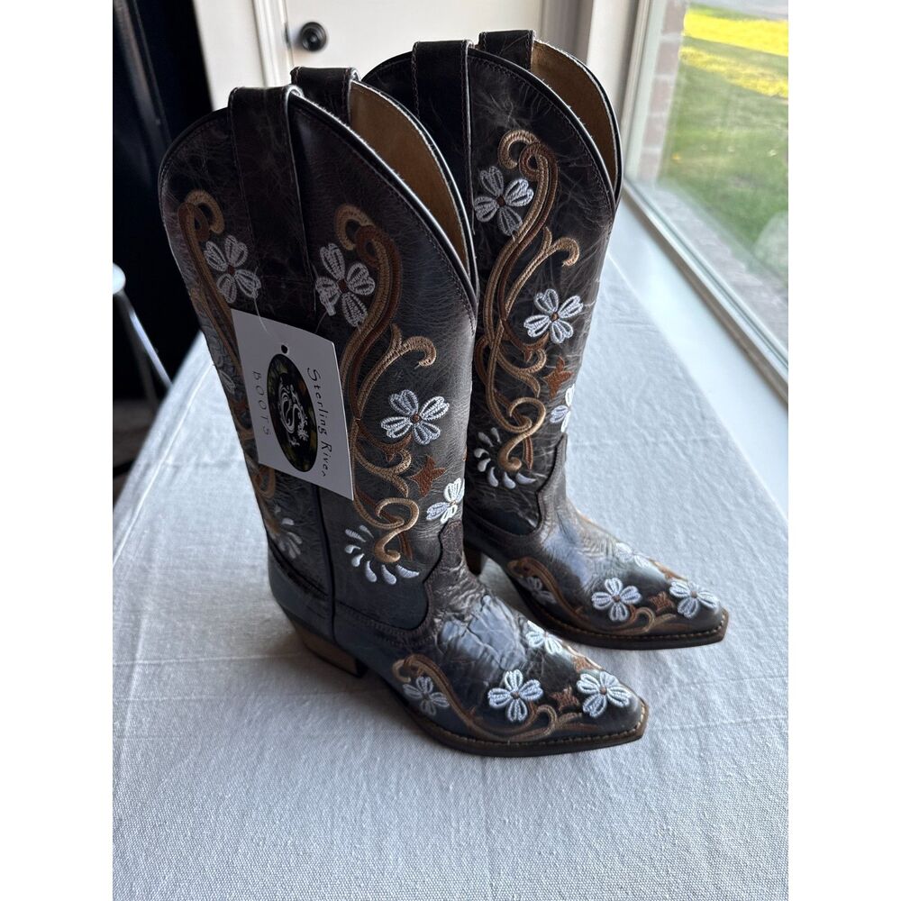 Sterling River Western Cowgirl Boots Size 8 NWT Chocolate Floral Embroidered